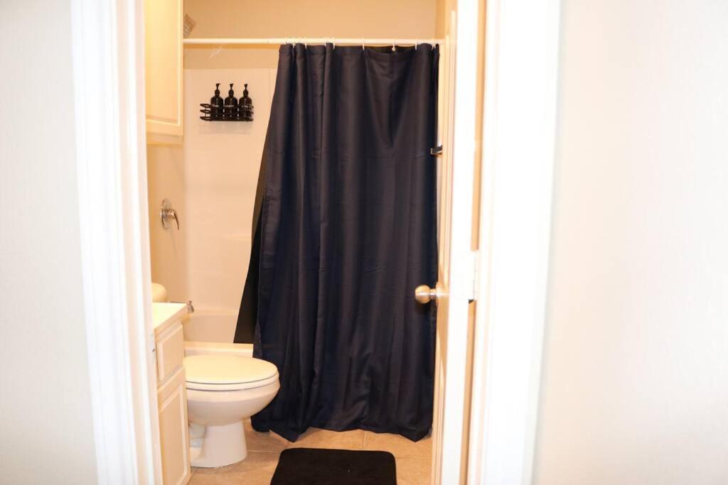 Lubbock Haven 3Beds, 3 Baths Apartment Luaran gambar
