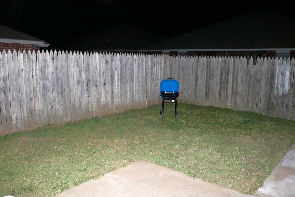 Lubbock Haven 3Beds, 3 Baths Apartment Luaran gambar